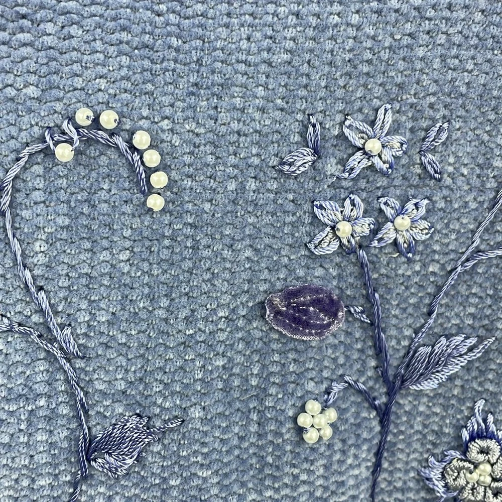 Vintage Carolyn Taylor Embroidered Floral Knit Sweater Size Large